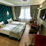 Sleepwalker Boutique Aparthotel