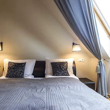 Sleepwalker Boutique