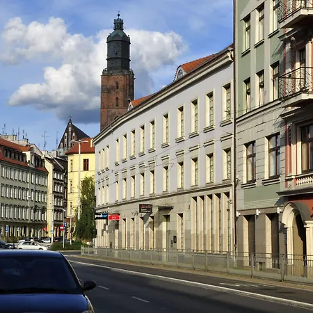 Sleepwalker Boutique