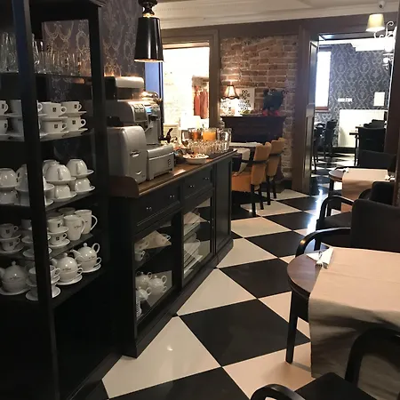 梦行者精品套房酒店 公寓式酒店 4*