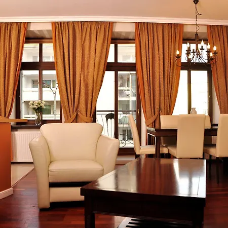 Sleepwalker Boutique Aparthotel 4*