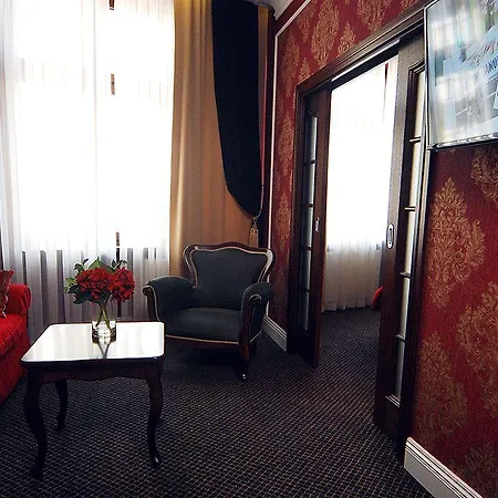 Sleepwalker Boutique 4*