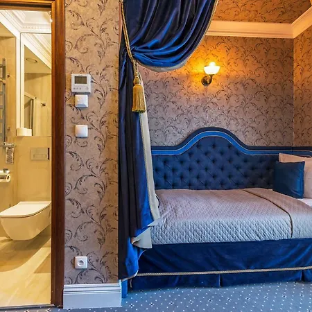 Ξενοδοχείο με διαμερίσματα Sleepwalker Boutique 4*
