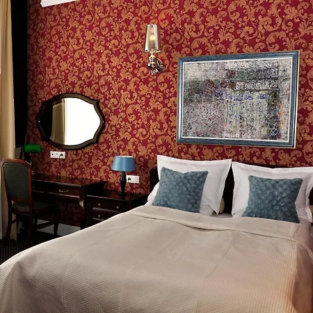 Ξενοδοχείο με διαμερίσματα Sleepwalker Boutique 4*